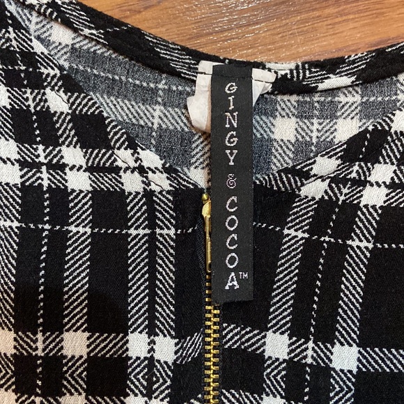 Plaid Gingy& Cocoa top Large - Picture 2 of 2